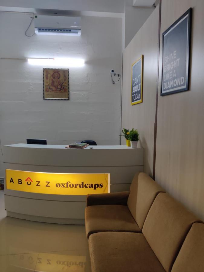 Хостел Abuzz Oxfordcaps Imperial Heights Mussoorie Дехрадун Экстерьер фото